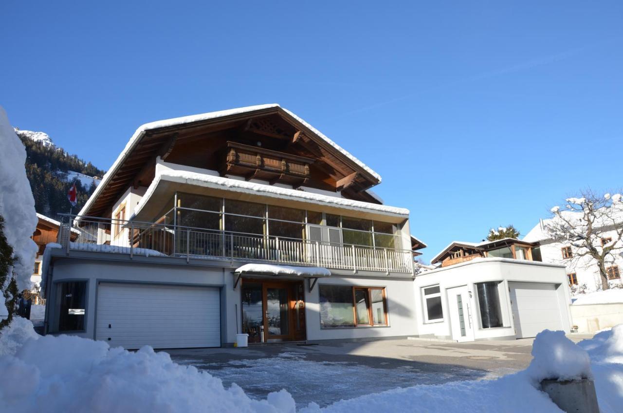 Tina Guest house 3*